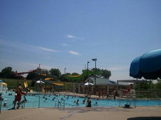 Apple Valley Aquatic Center