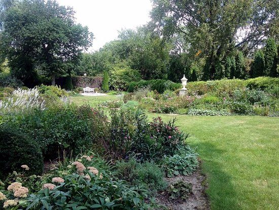 Weber House and Garden