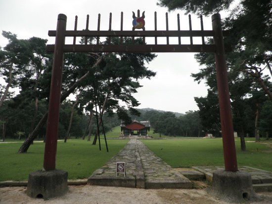 Taereung, The tomb of Queen Munjeong