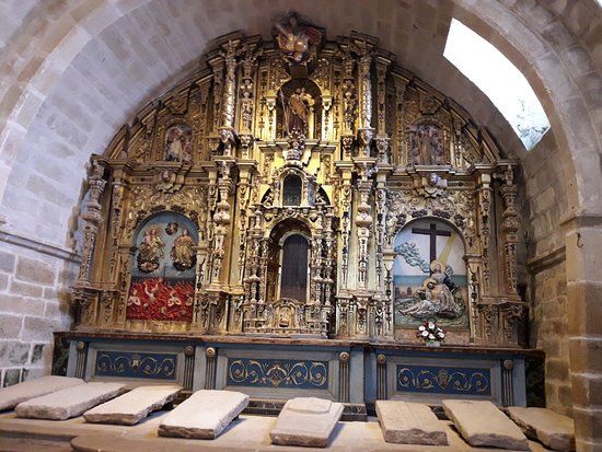 Igrexa de Santa María a Nova