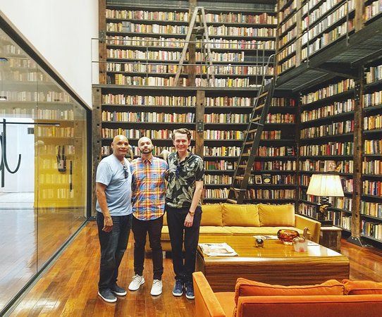 Stony Island Arts Bank