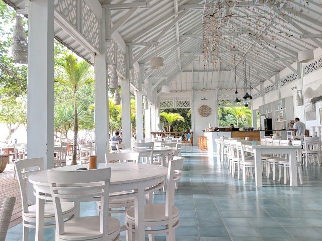 Laut Biru Bar & Restaurant