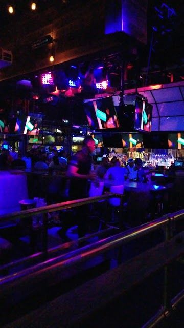 Hi Fi Kitchen & Cocktails