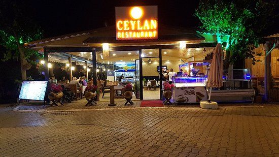 Ceylan Restaurant & Cafe Bar