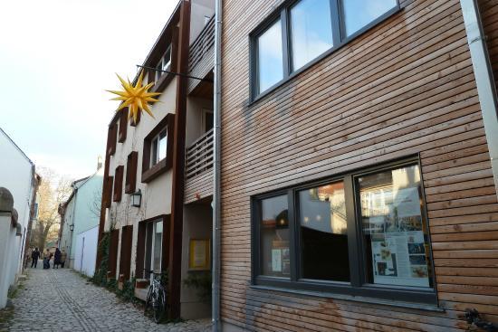 Gretchen's Cafe & Restaurant