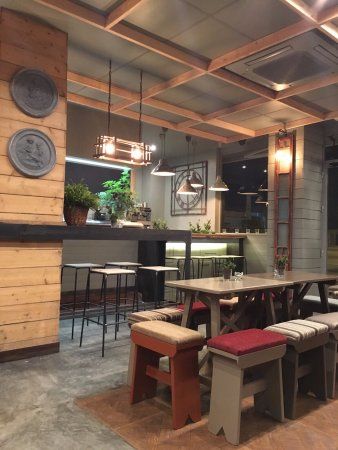 La Antigua Cruz Blanca