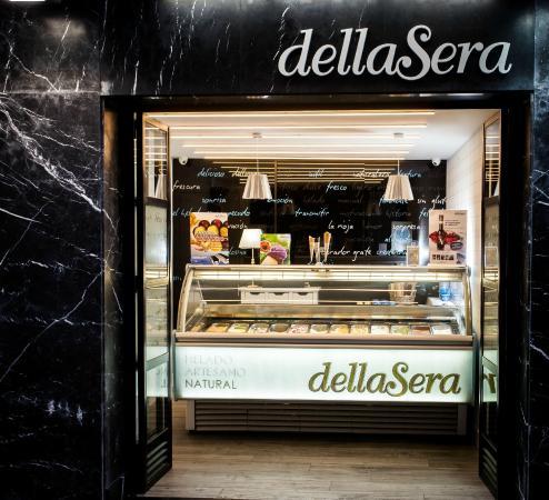 Heladería dellaSera
