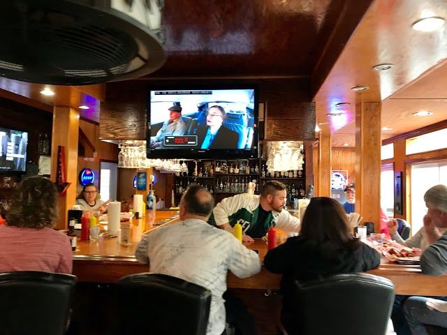 Riverwatch Bar & Grill