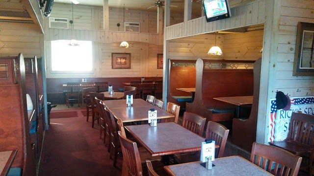 Rick's Restaurant & Sports Bar