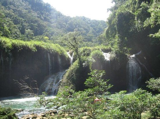 Lanquin Caves