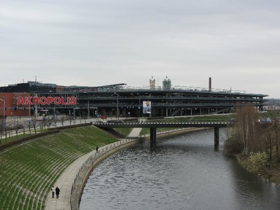 Centrum handlowo-rozrywkowe Akropolis