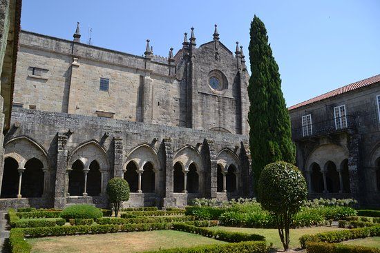 Catedral de Santa María de Tuy