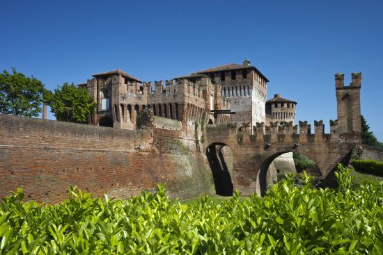 Rocca Sforzesca