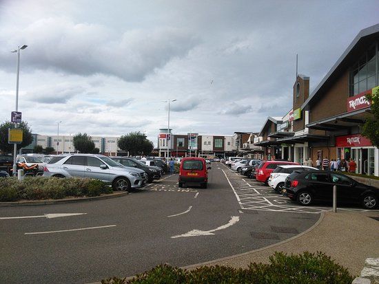 Westwood Cross Shopping Centre