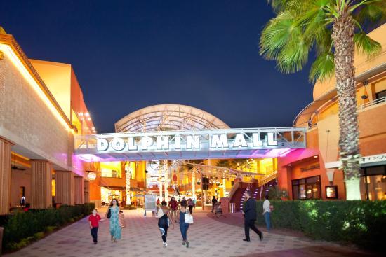 Dolphin Mall