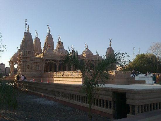BAPS Shri Swaminarayan Mandir