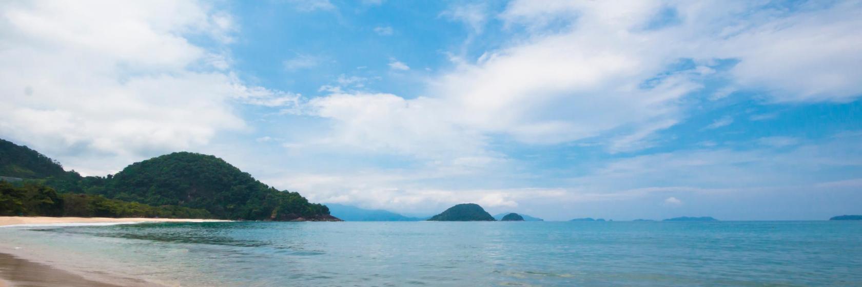 Praia do Pereque Acu