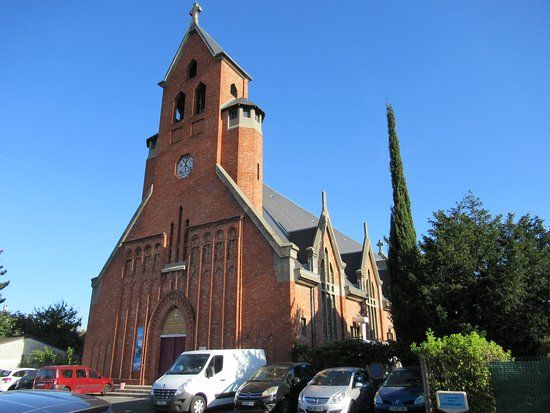 Eglise Saint-Charles du Blanc-Mesnil
