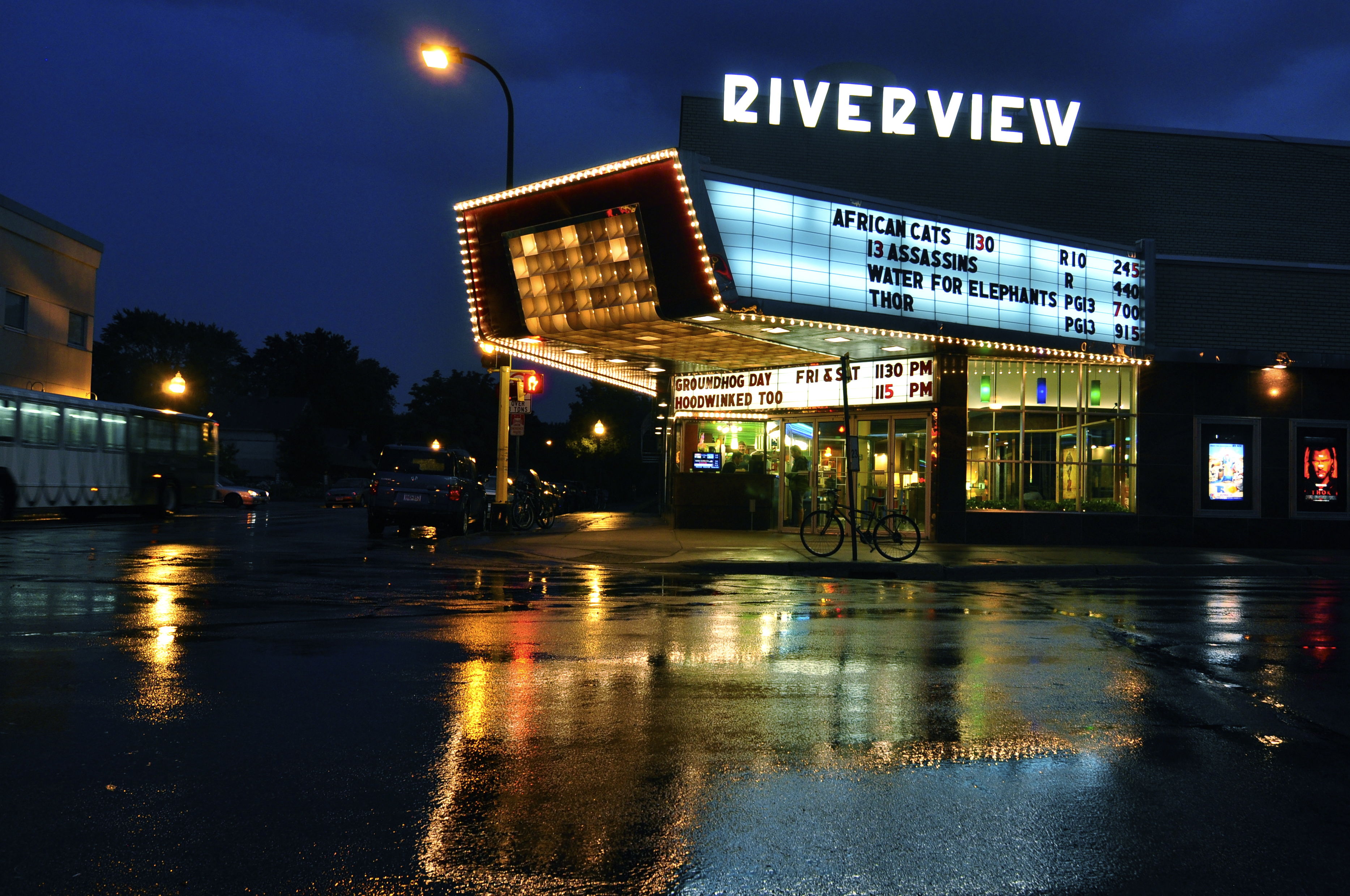Riverview Theater