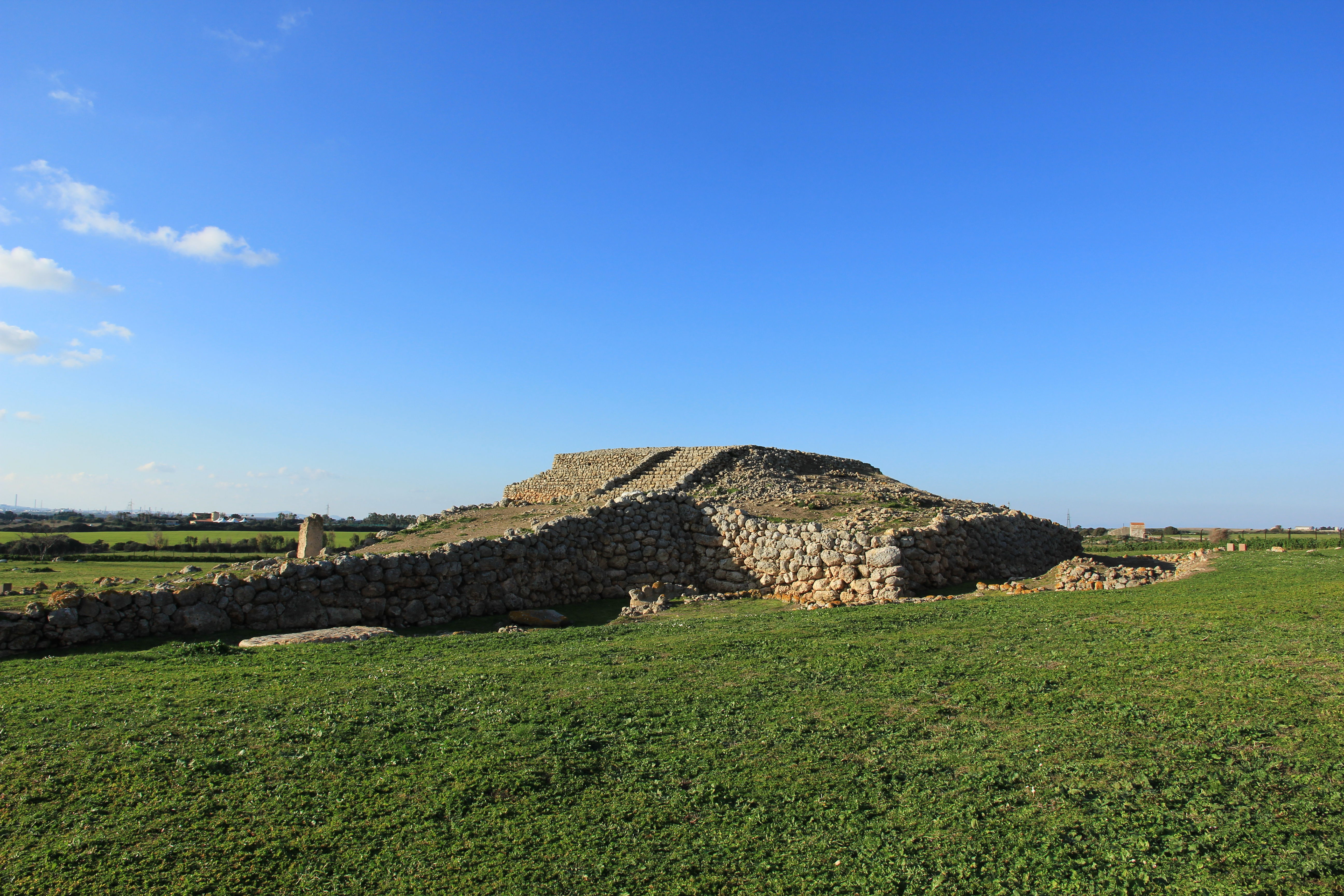 Monte d'Accoddi