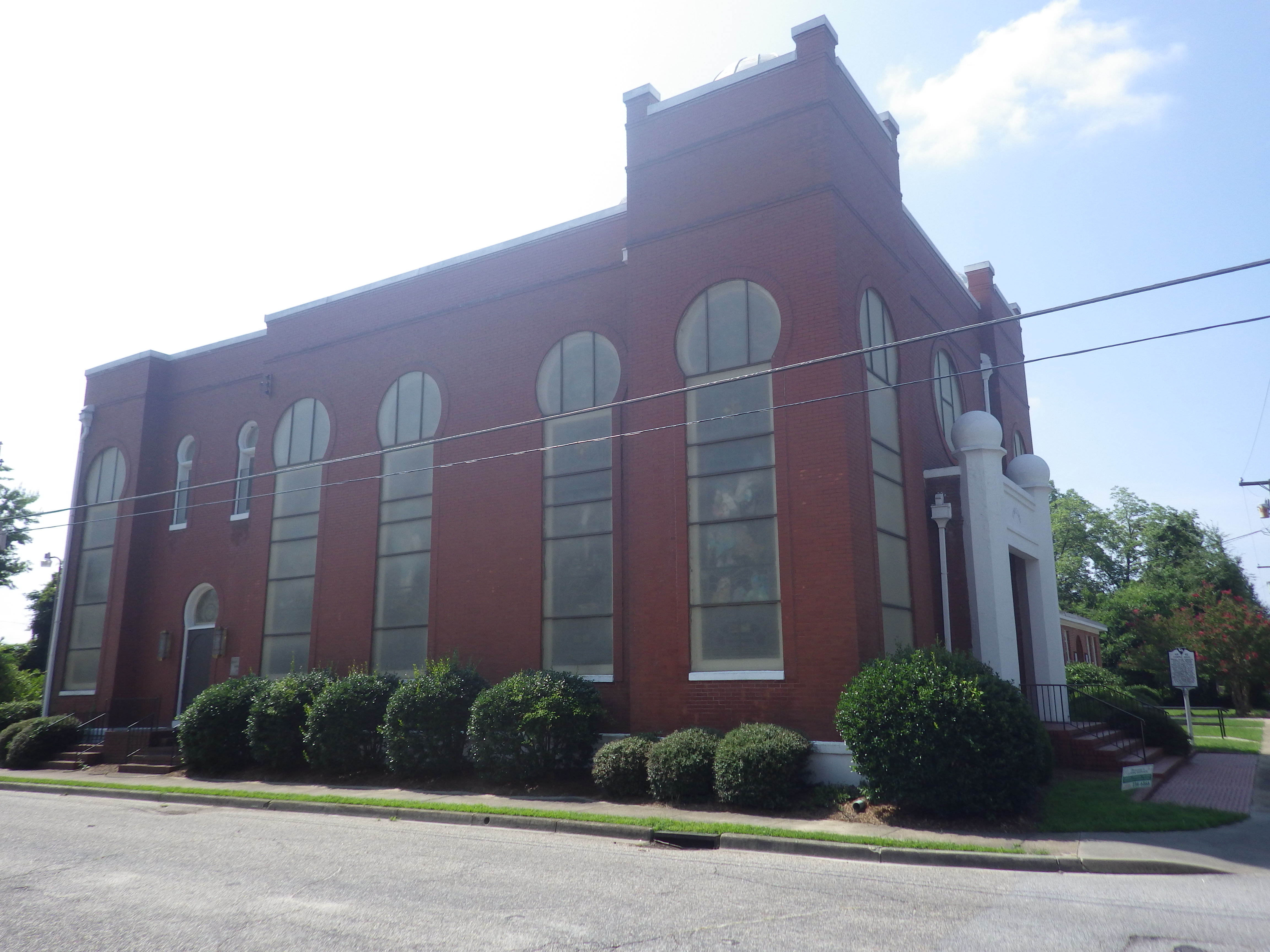 Temple Sinai