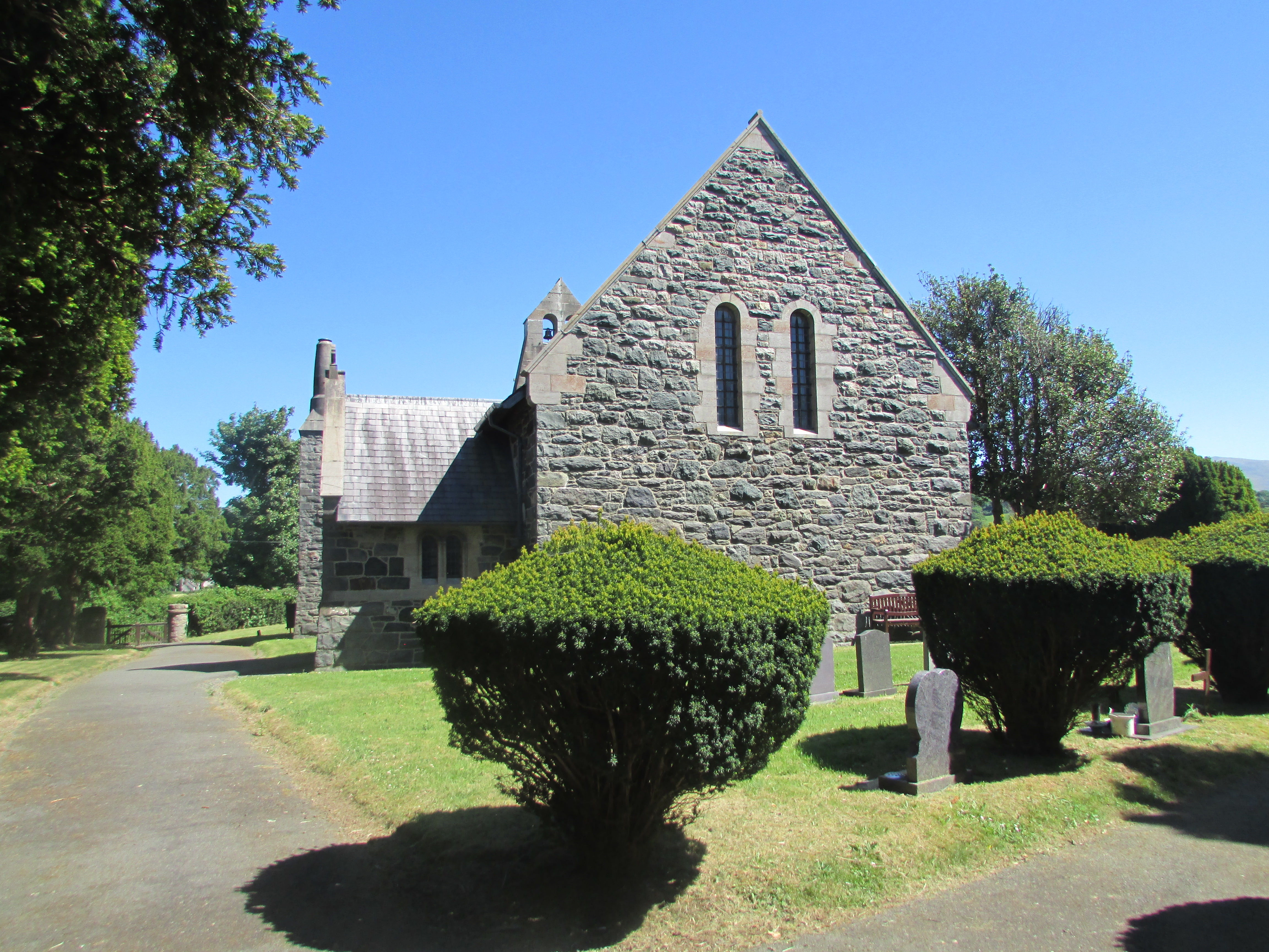 Eglwys St Cross