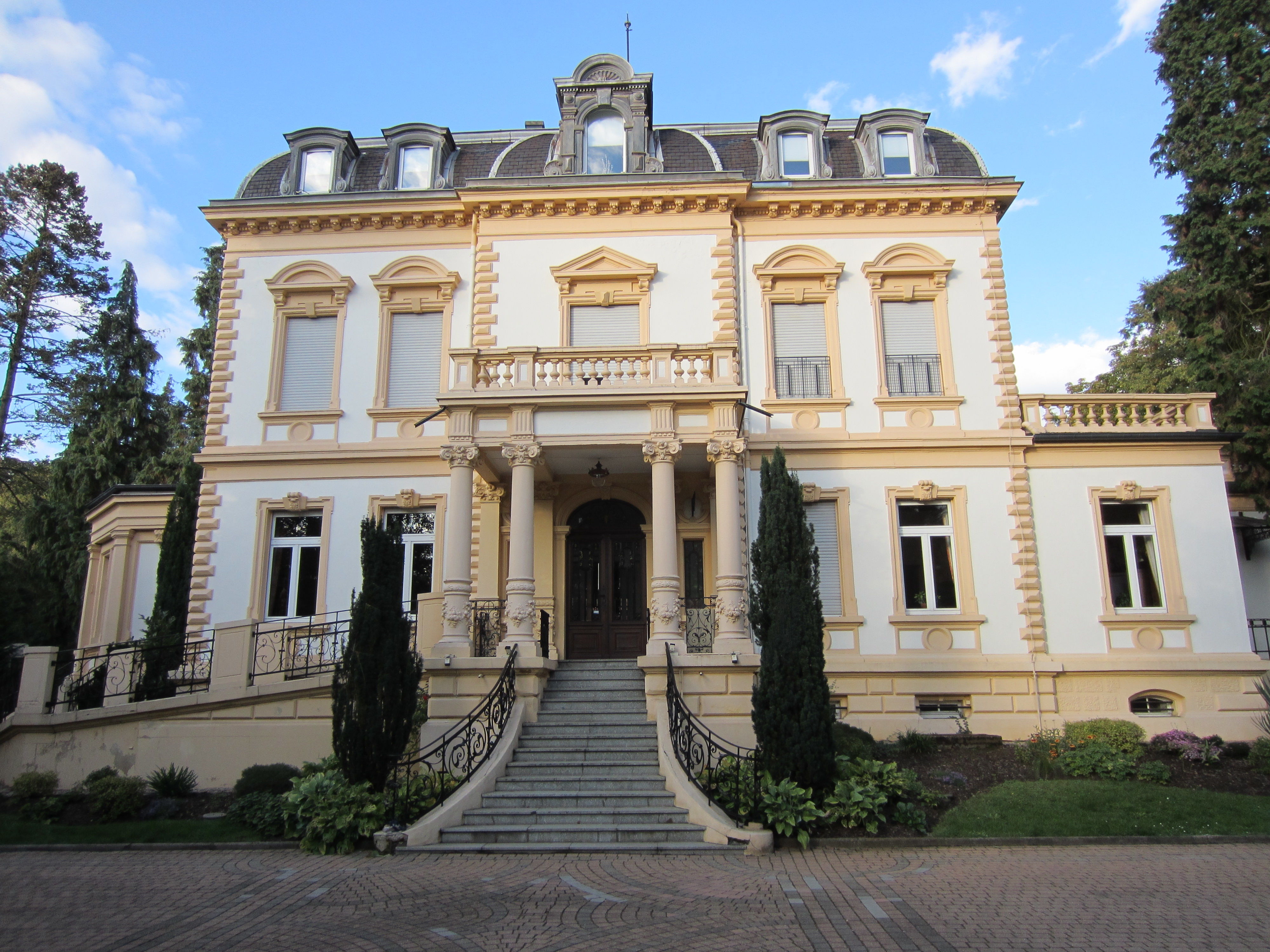 maison du directeur des hauts-fourneaux de la Paix