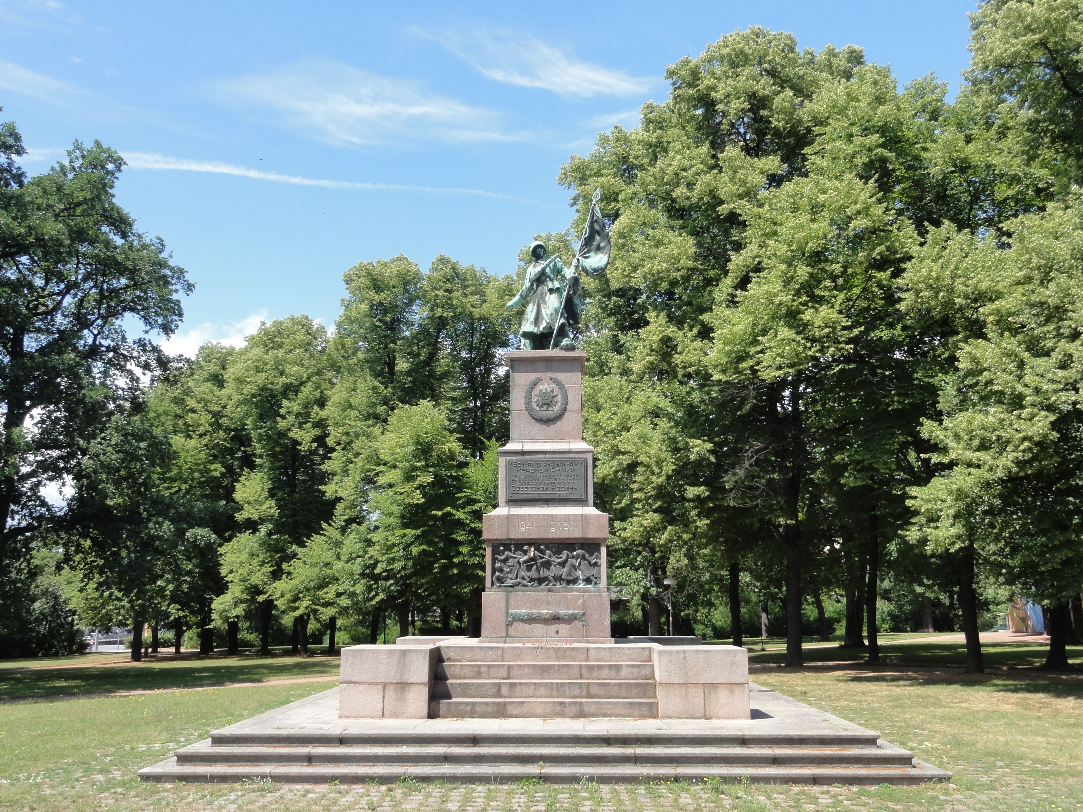 Sowjetisches Ehrenmal
