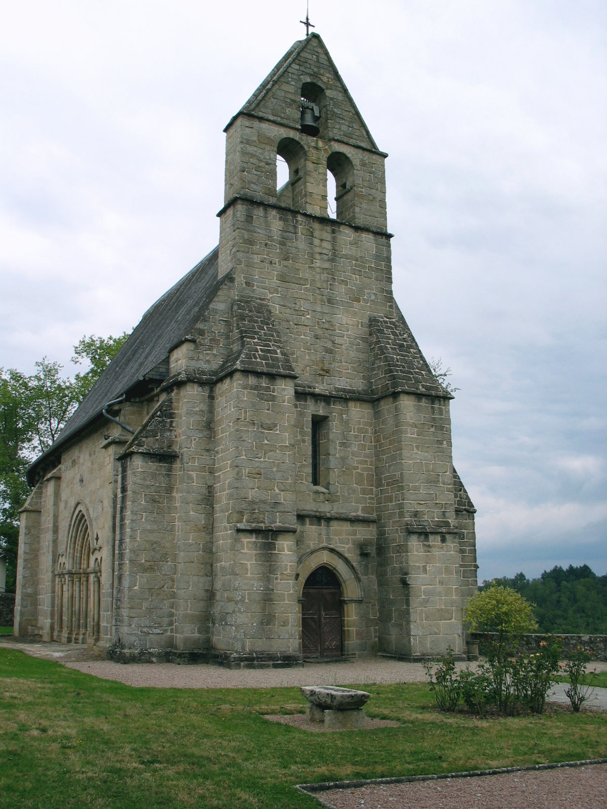 église Saint-Just de Saint-Just-le-Martel