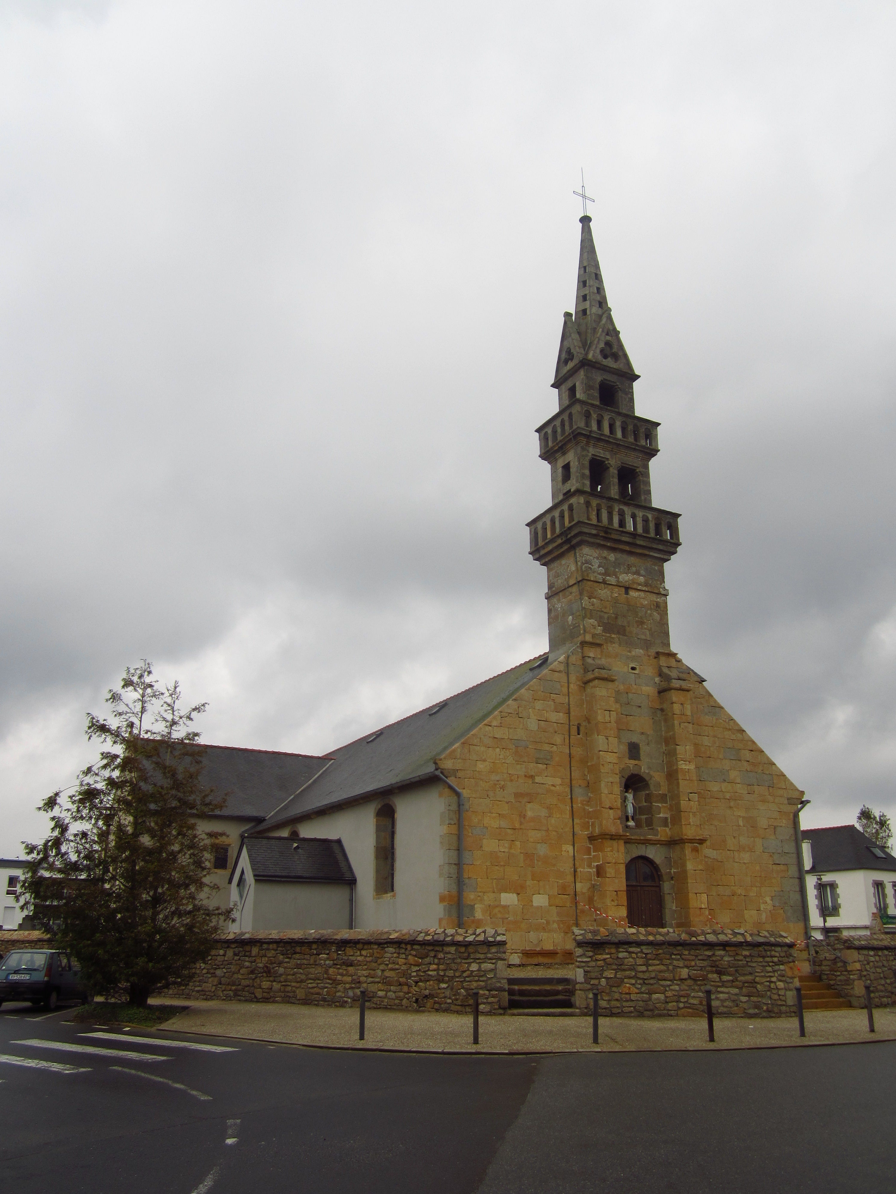 église Saint-Valentin de Guilers