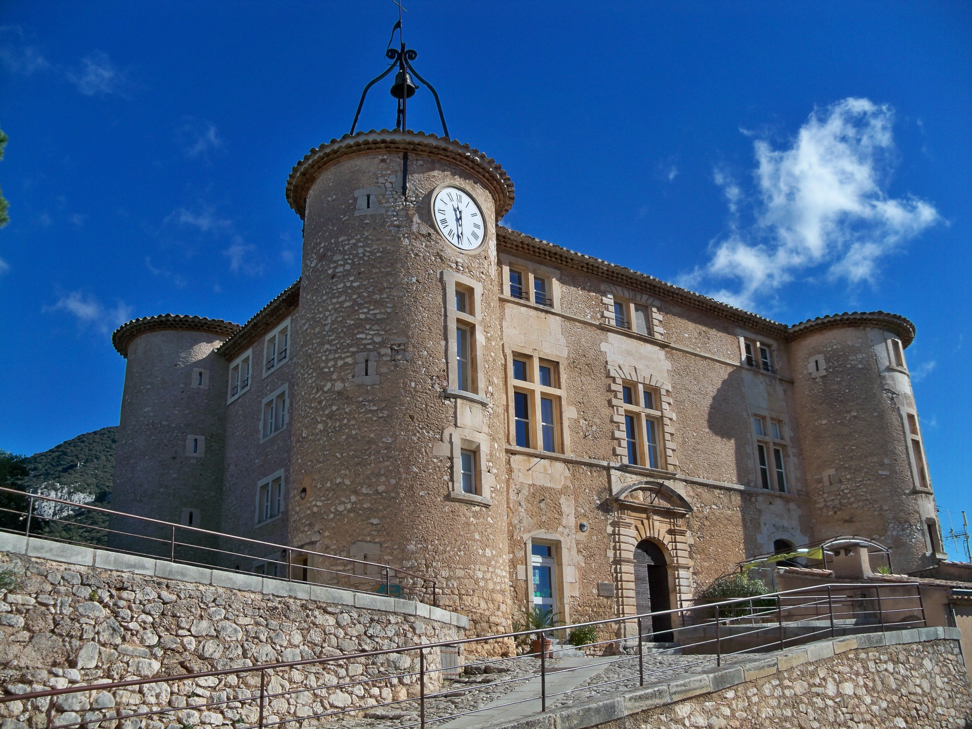 château de Rustrel