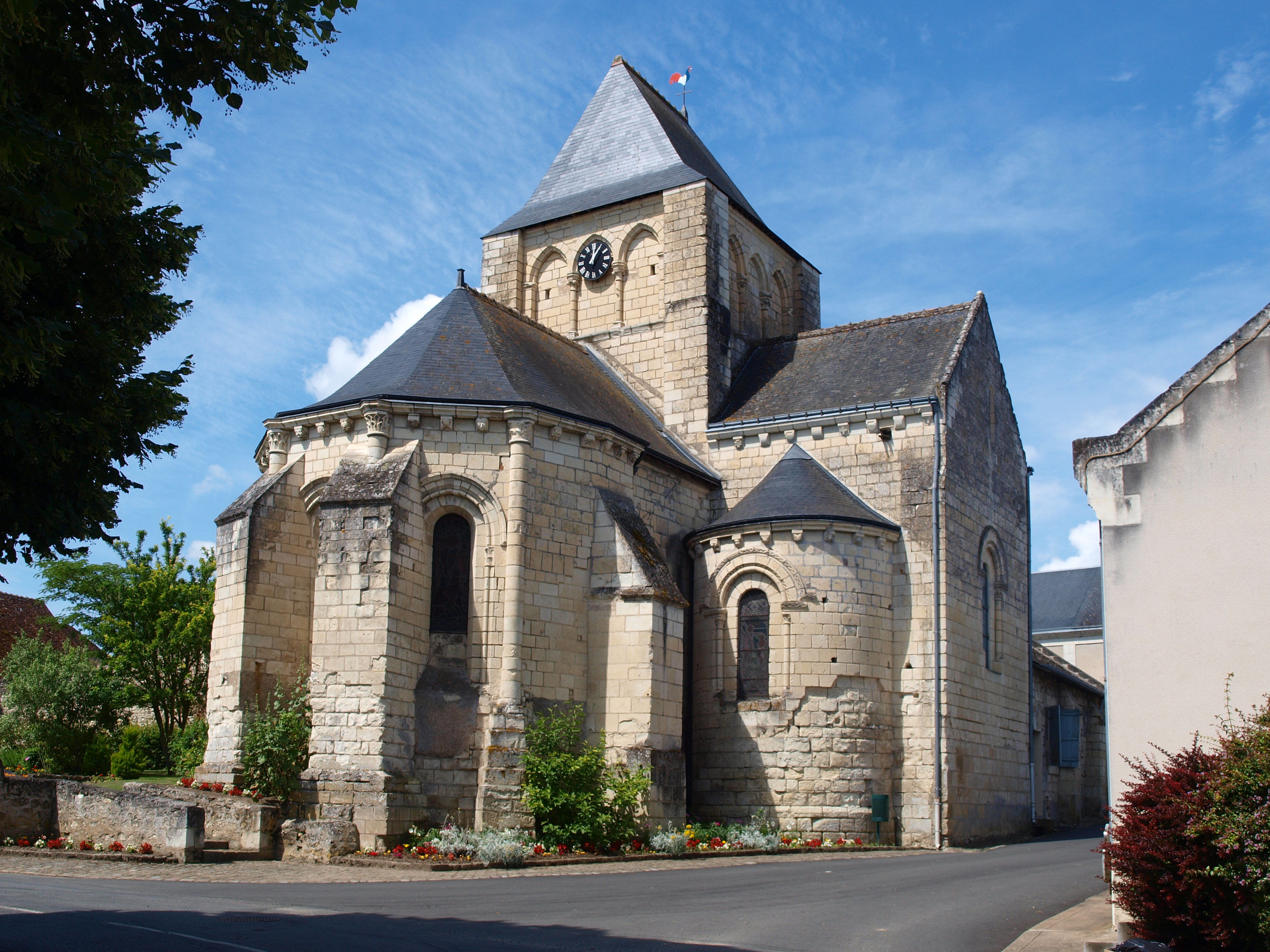 église Notre-Dame de Crouzilles
