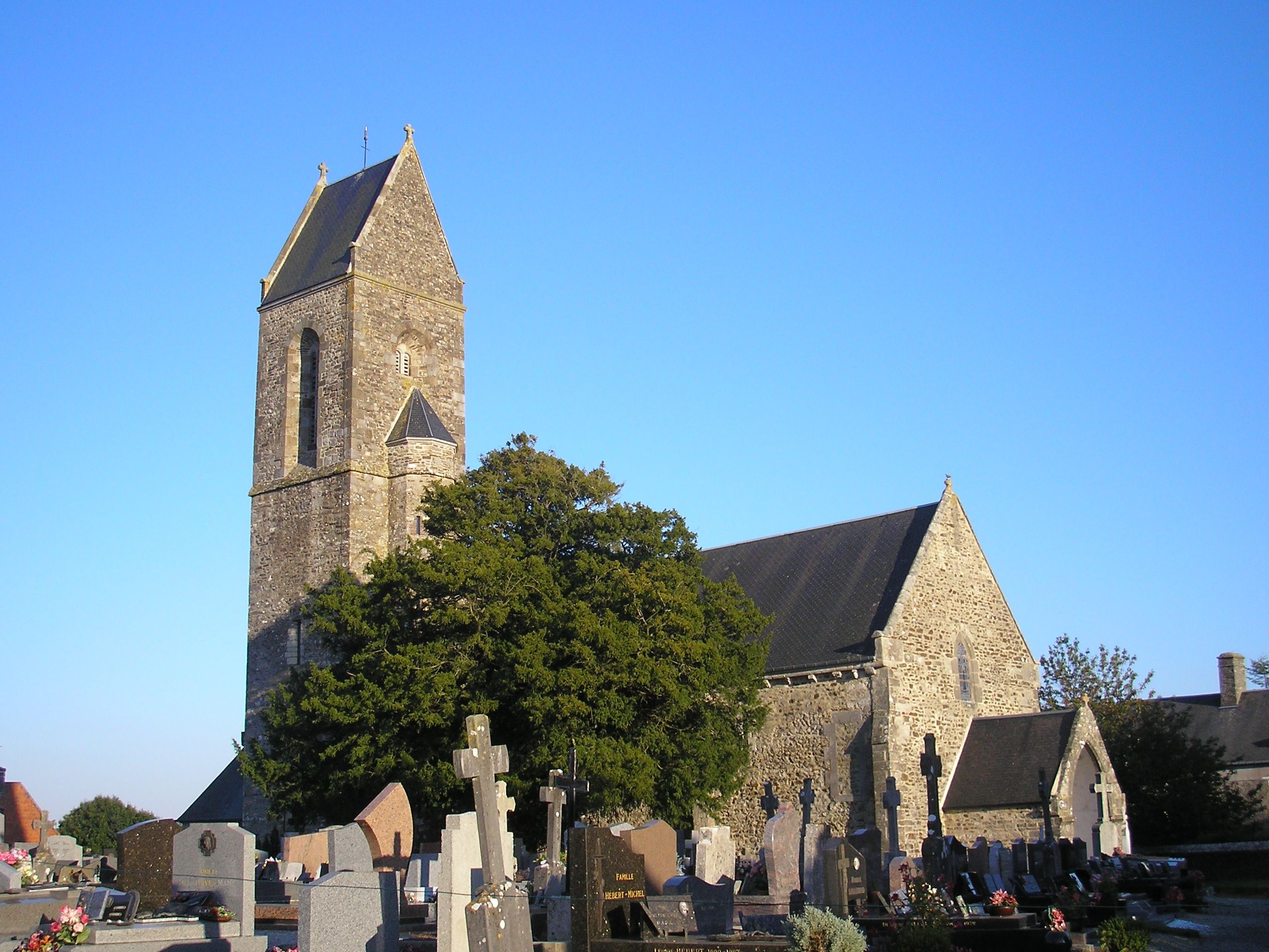 église Notre-Dame de Savigny