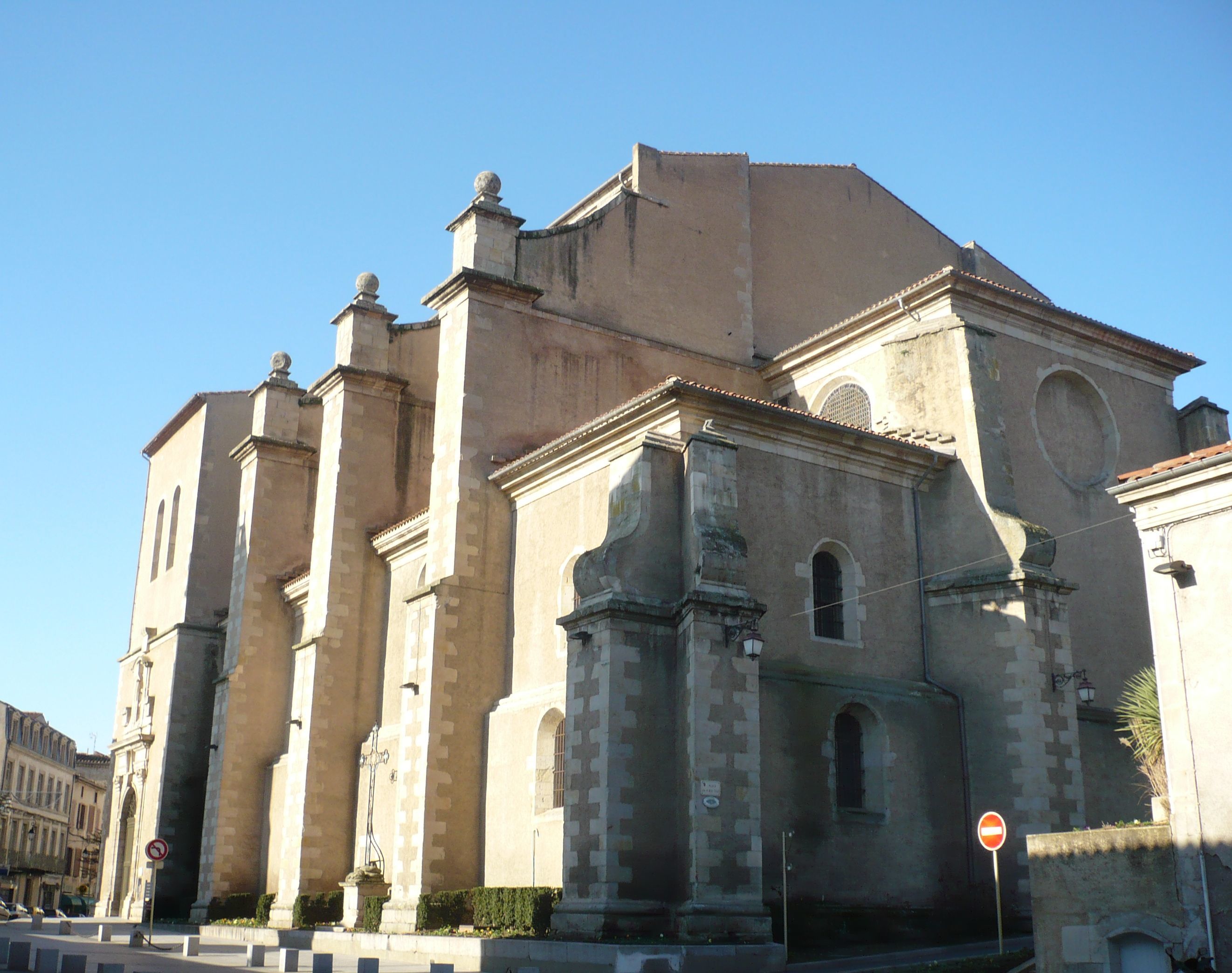 Église Saint-Benoît