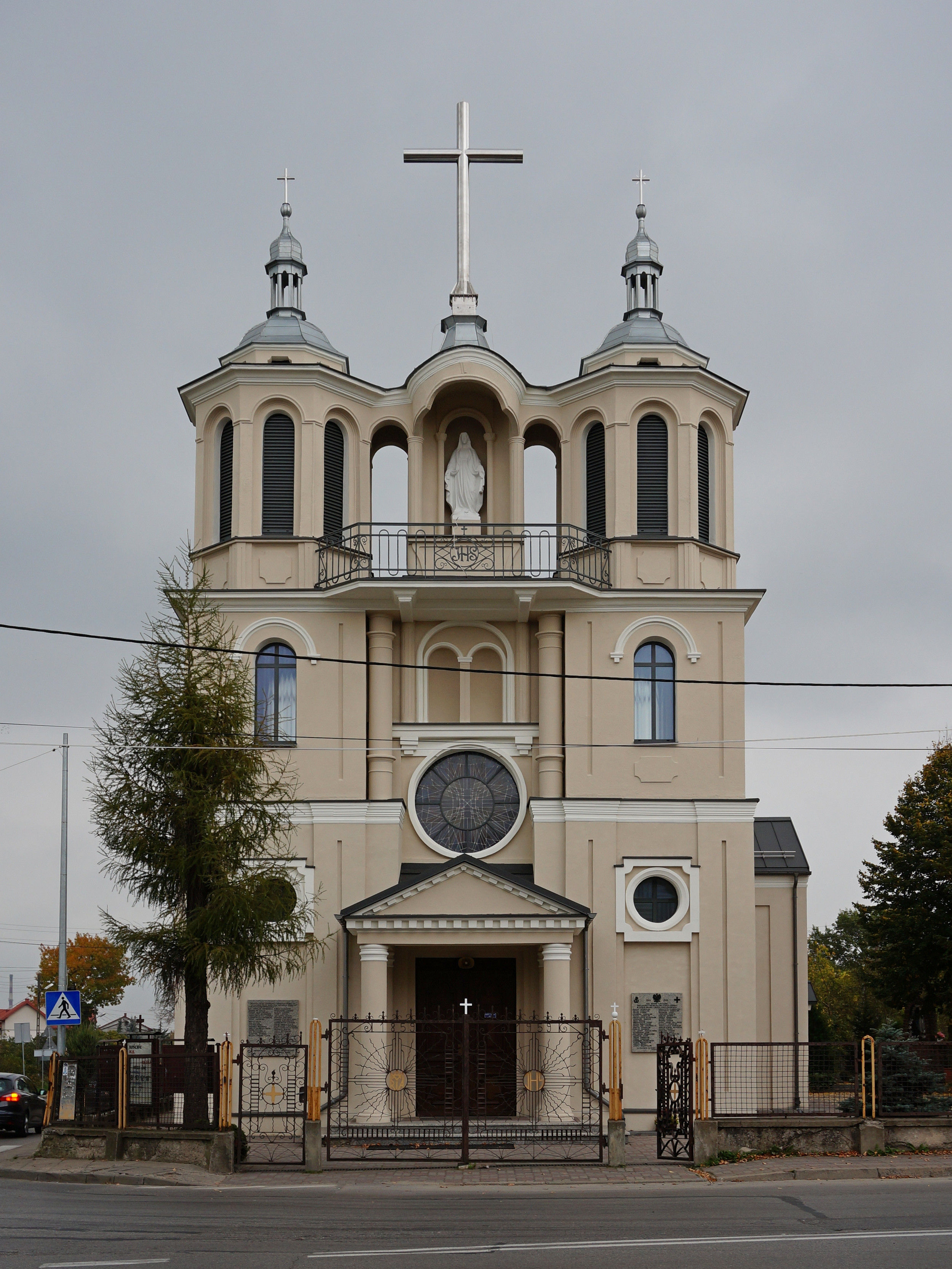 Parafia Matki Bożej Częstochowskiej w Kielcach-Niewachlowie