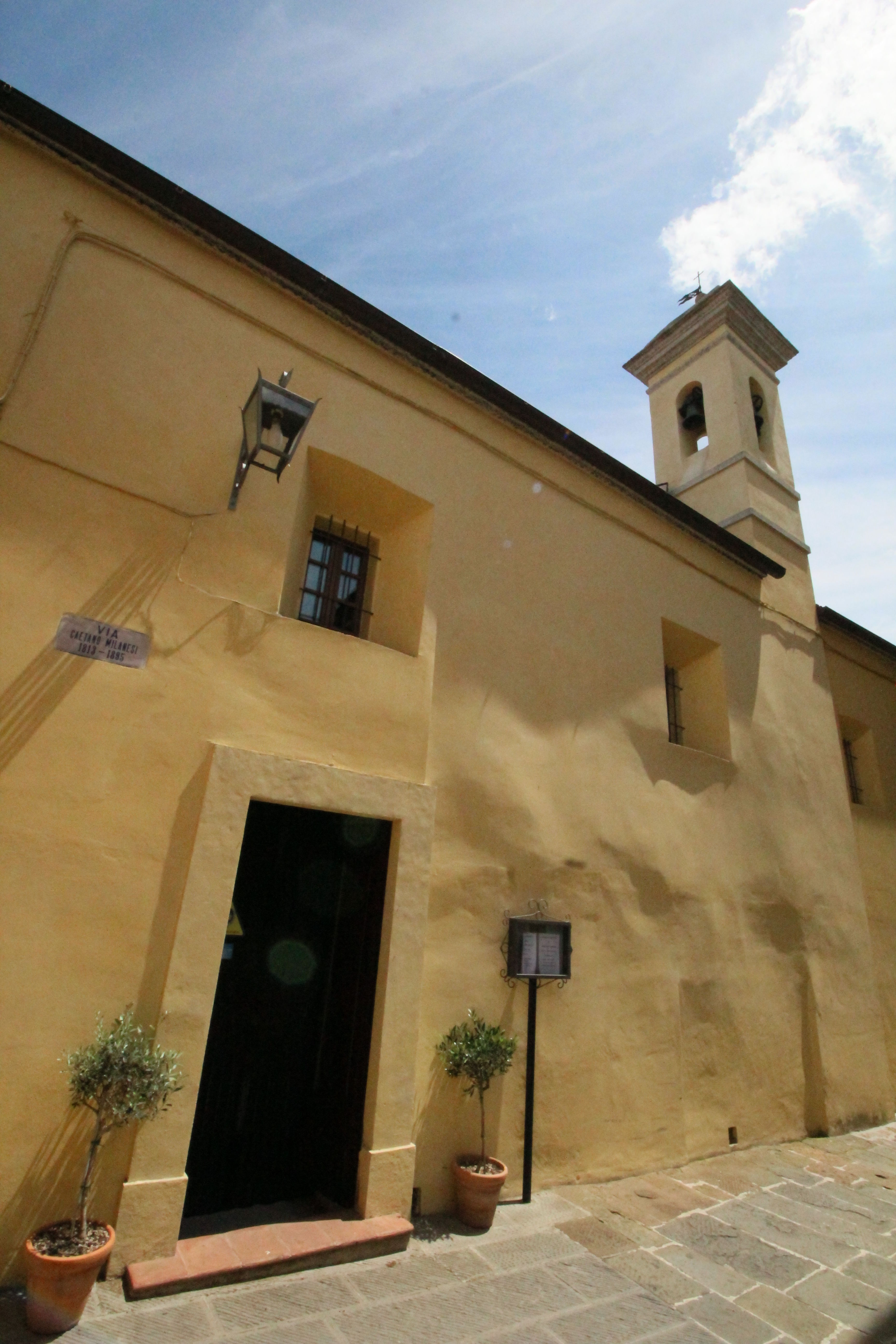 Oratorio della confraternita della Santissima Trinita e di San Bernardino