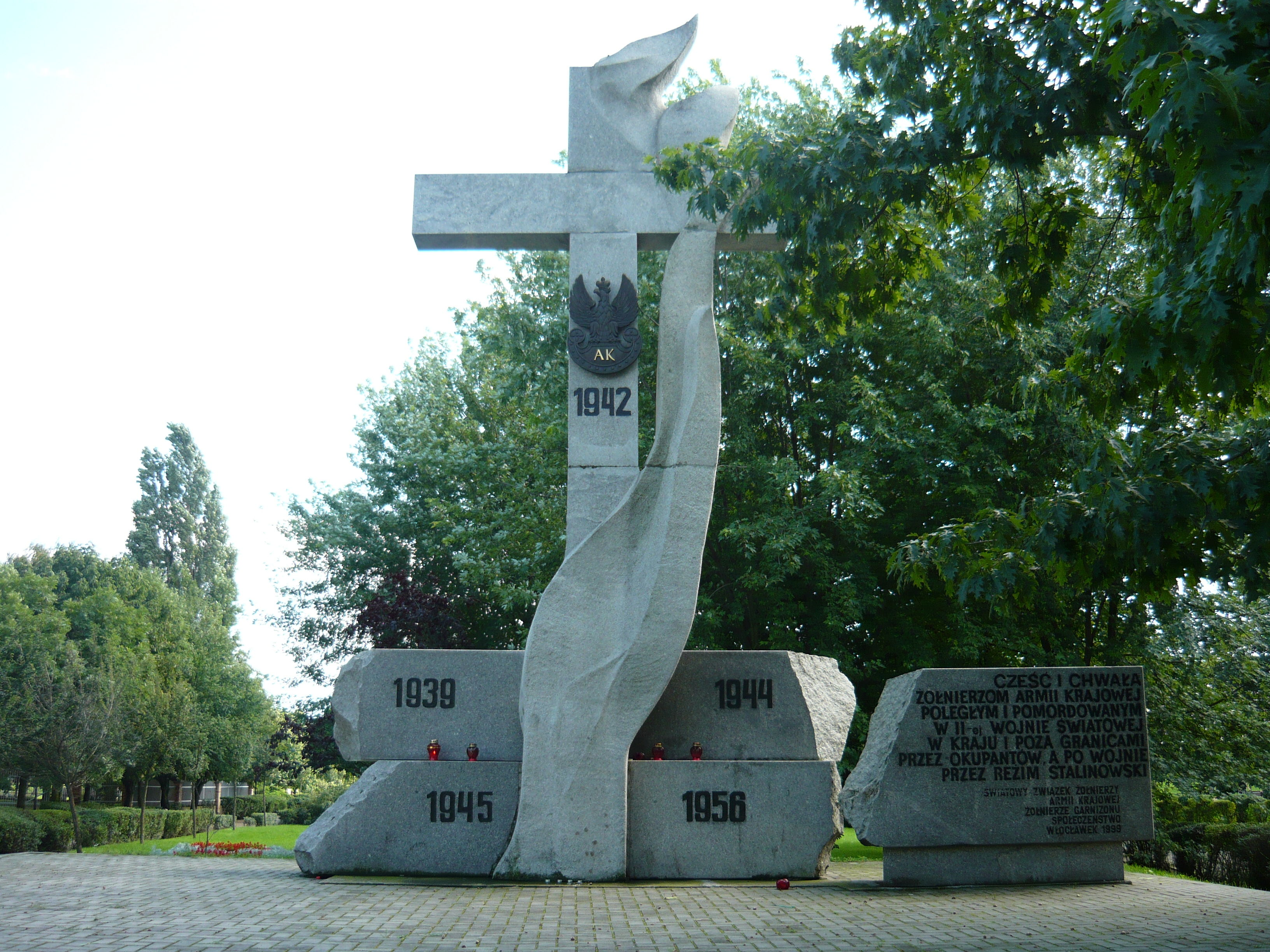Pomnik Armii Krajowej we Włocławku