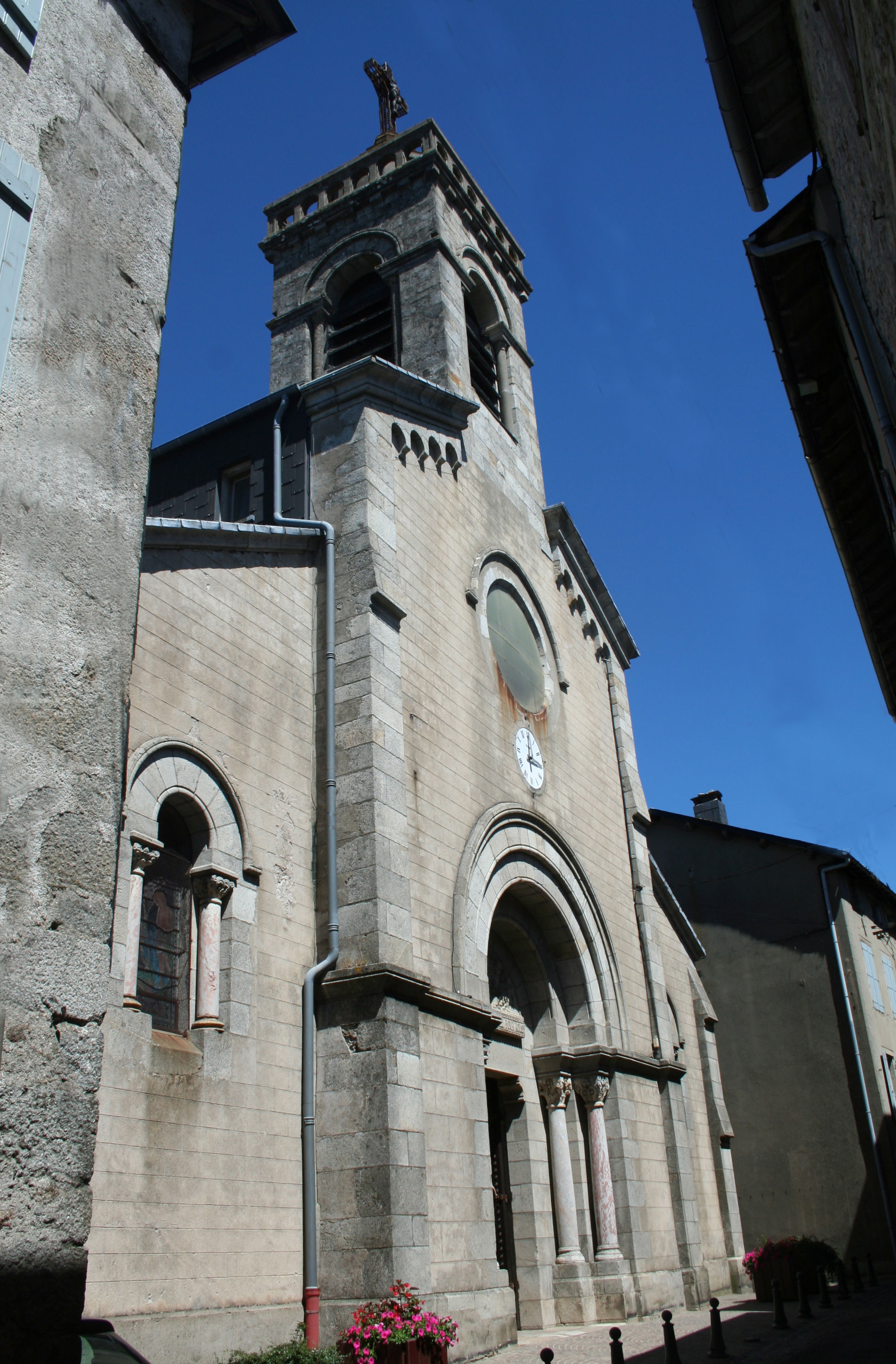 église Saint-Étienne-de-Cavall de La Salvetat-sur-Agout
