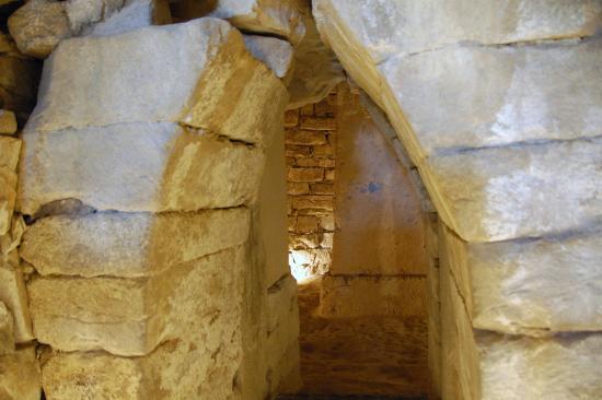 Tomba della Montagnola