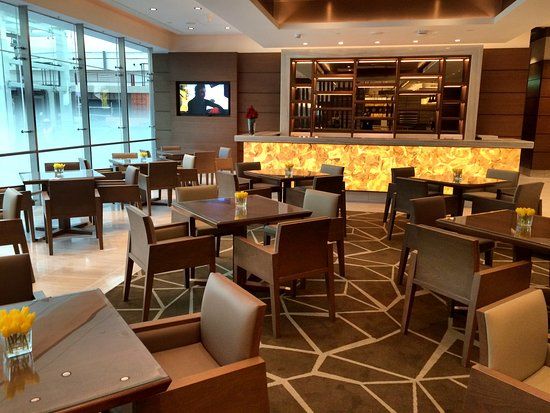 Ahlan Business Class Lounge