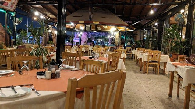 Flames restaurant and bar