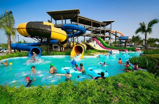 Black Mountain Water Park