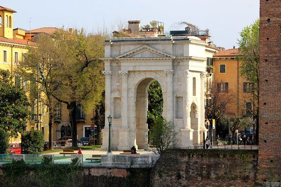 Arco di Gavi