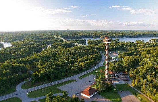 Wieża widokowa 1000 Islands Tower