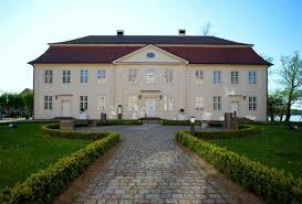 3 Königinnenpalais