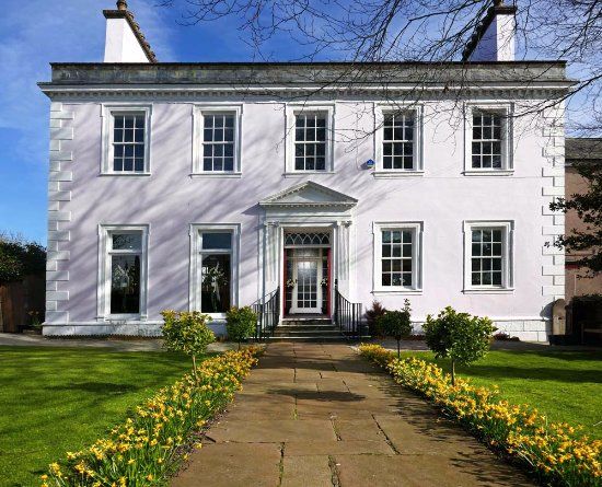 Helena Thompson Museum