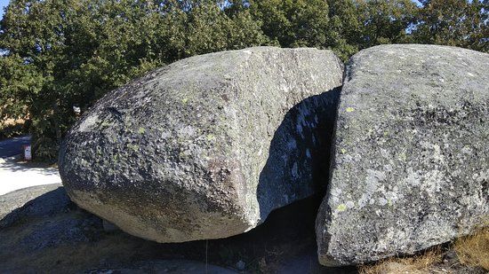 Pedra Bolideira