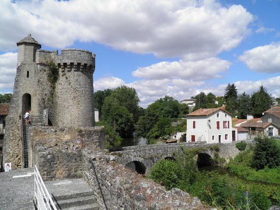 Pont et la Porte Saint Jacques