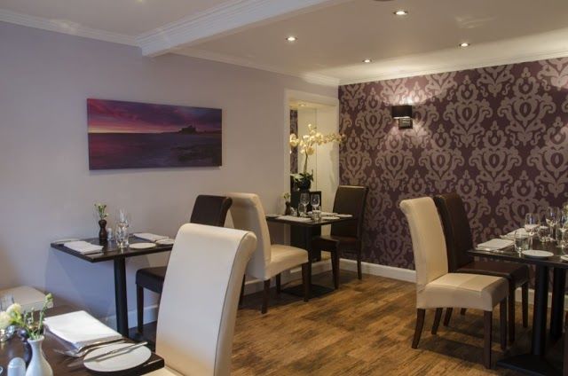 Jon & Fernanda's Restaurant