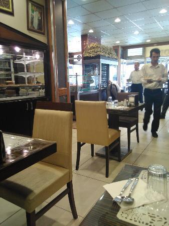 Gönlübol Lokantası